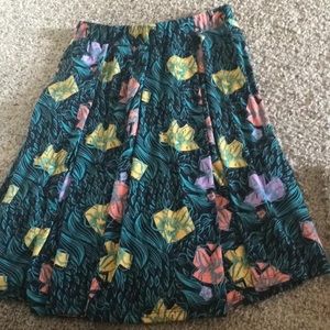 LuLaRoe Madison skirt- LIKE NEW!